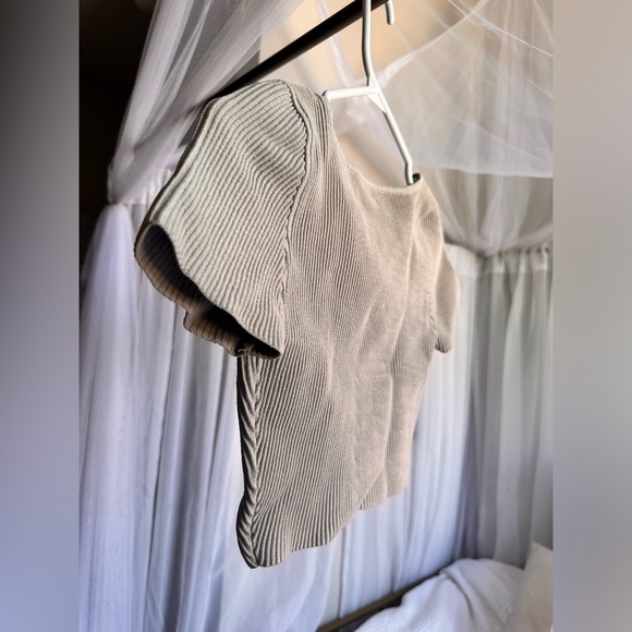 BABATON Sculpt Knit Crop Short Sleeve - Picture 6 of 7